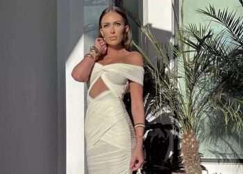 Wayne Gretzky’s daughter Paulina Gretzky wears SKIMS in daring new photoshoot, sparking rumors of a rising vogue alliance with Kim Kardashian | NHL Information