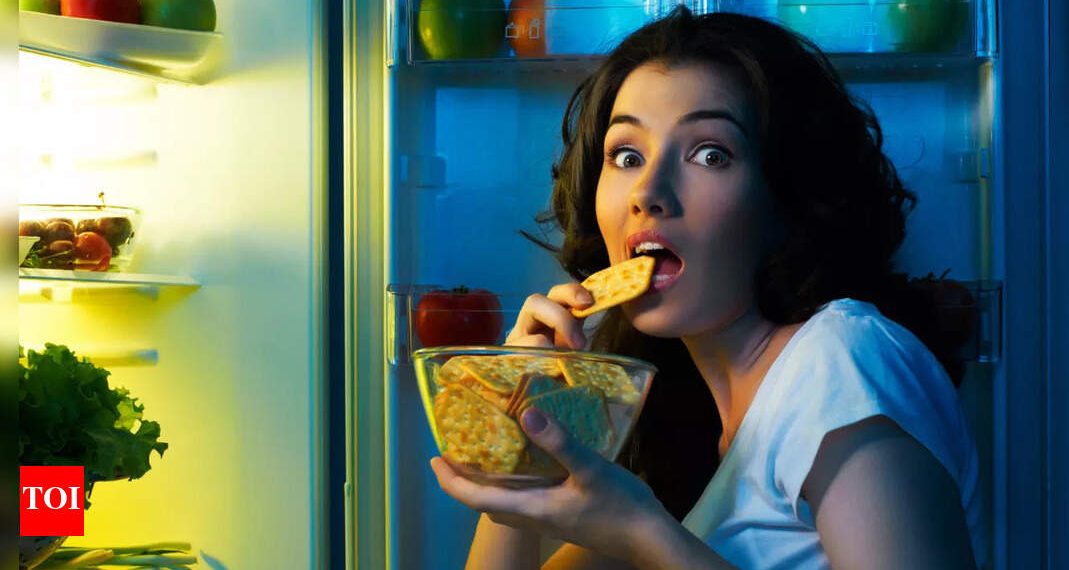 It is official! Snacking on these meals and ingesting this tea can decelerate ageing |