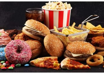 Why are poor meals selections leading to an increase of cardiovascular illnesses amongst working professionals?