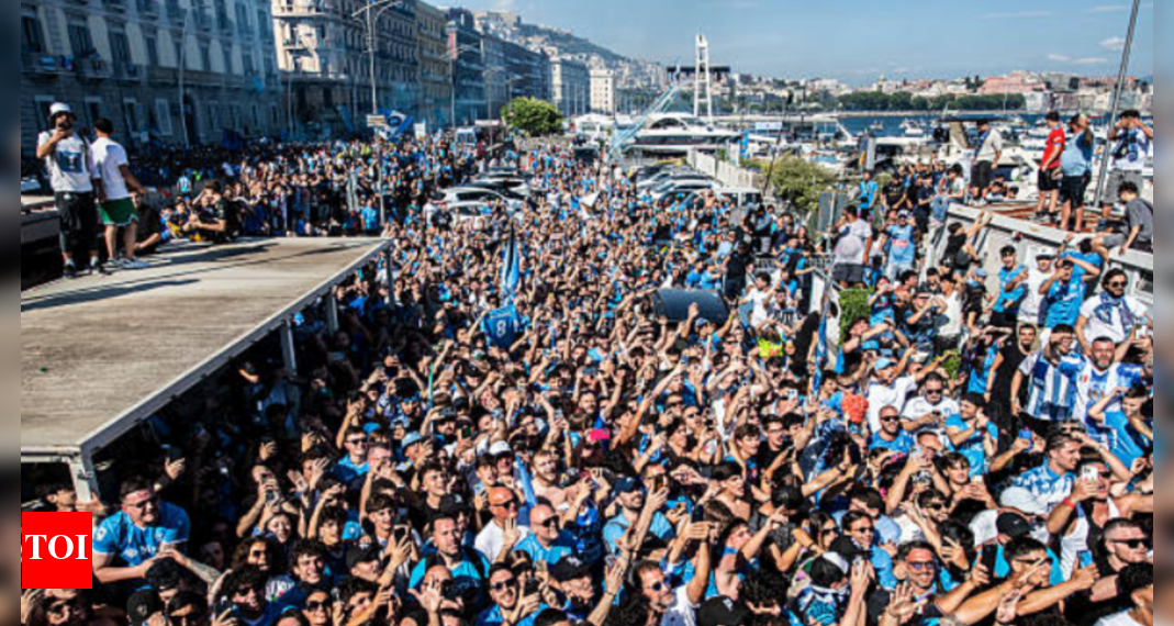 In photos: Lengthy flood followers for historian Scudetto Parade in Naples | Soccer information
