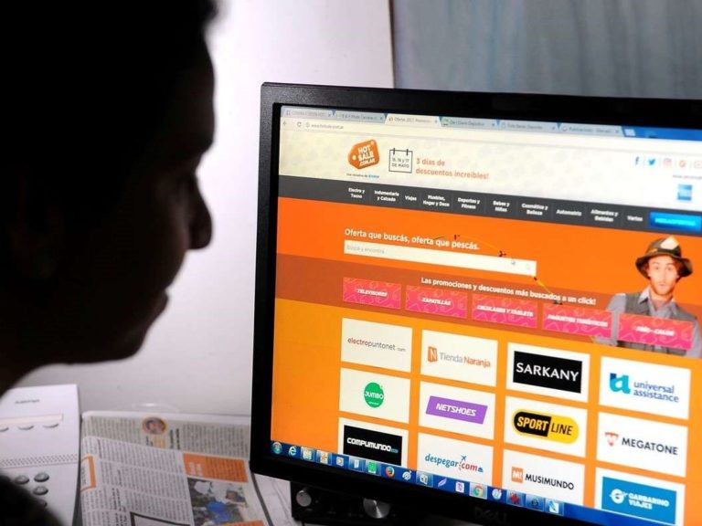 What are the most typical scams and methods to shield themselves