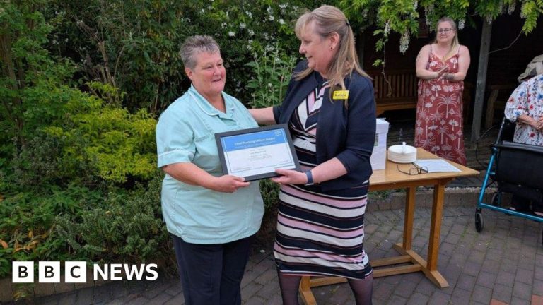 Warwickshire well being employee given nationwide award for service