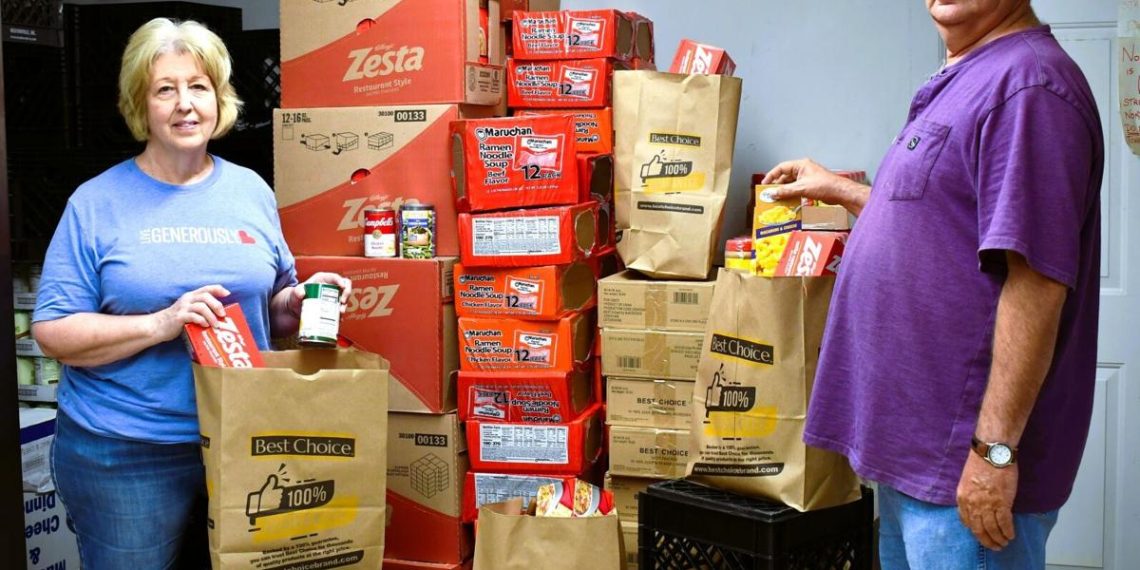 Poshard Basis assists three native meals pantries | Information