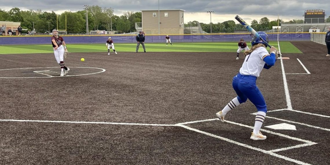 Historic successful sends a unit softball to the regional closing Sports activities