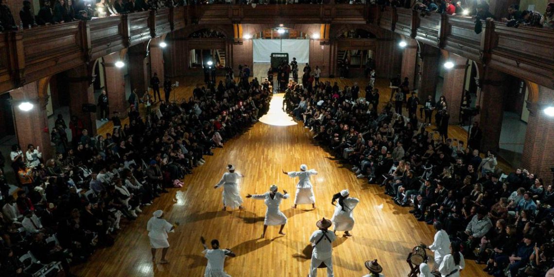 Photographs: Check out Buffalo's trend scene – Buffalo Information