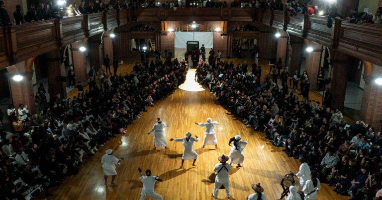 Photographs: Check out Buffalo's trend scene – Buffalo Information