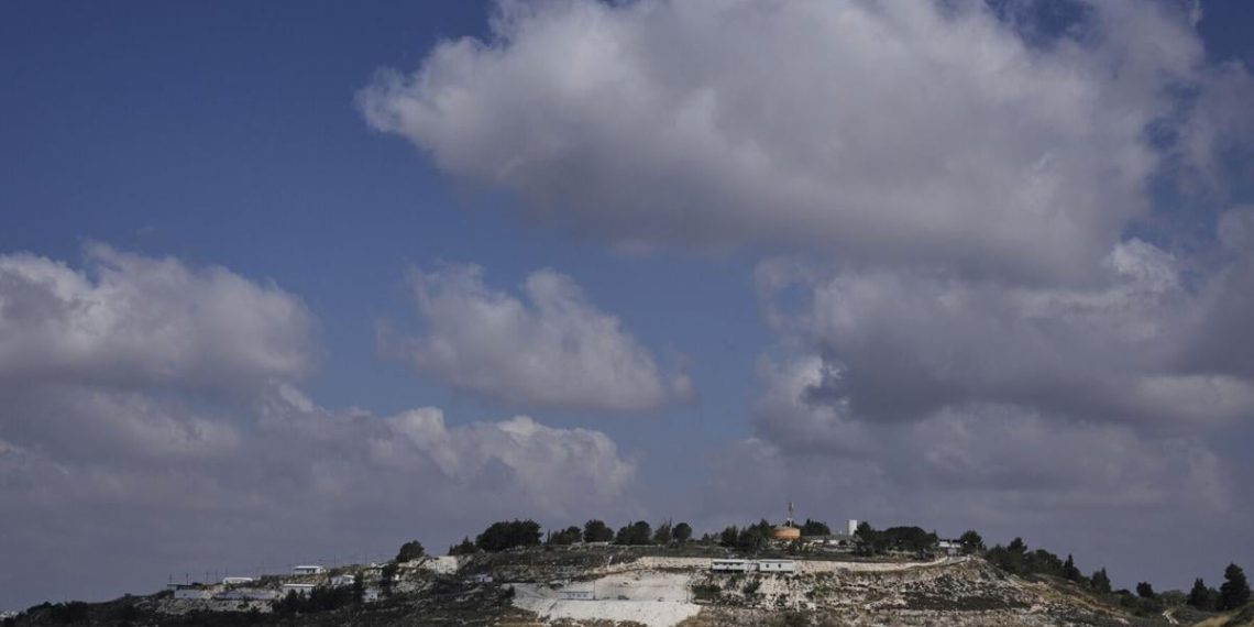 Witnesses in Gaza describe extra chaos at meals distribution websites – Citizen Tribune