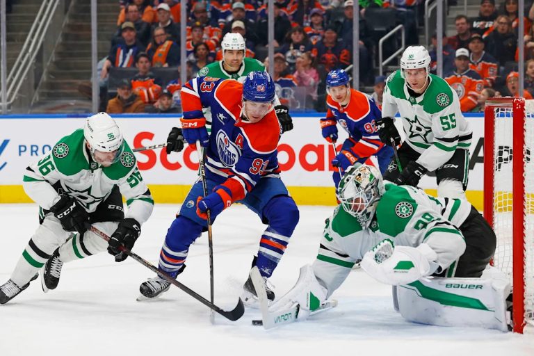 Stars change focus to the primary sport in opposition to Oilers