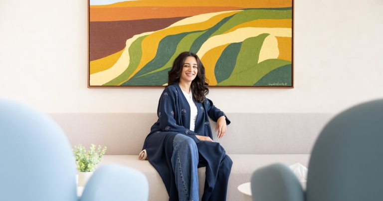 Falling for the abaya – an sudden love story