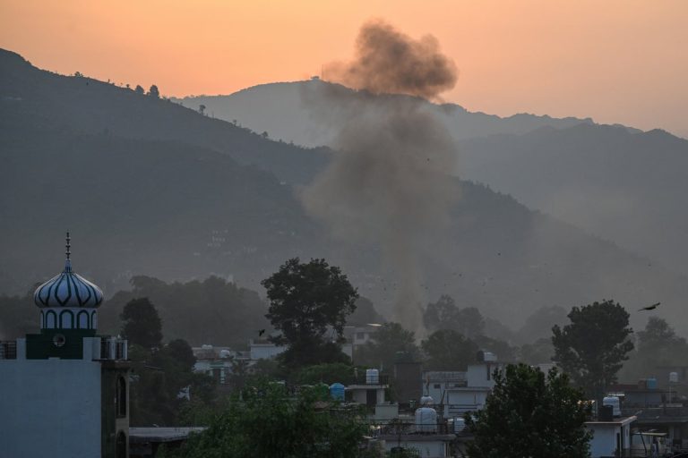 Is it secure to journey to India or Pakistan? Newest recommendation after preventing breaks out