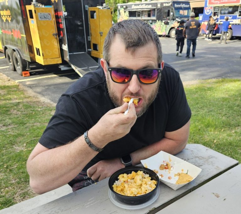 Meals truck fest opens Memorial Day weekend in North Aurora