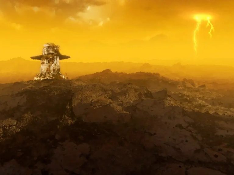 A half -lost spaceship misplaced by the Soviets in 1972 returns dwelling