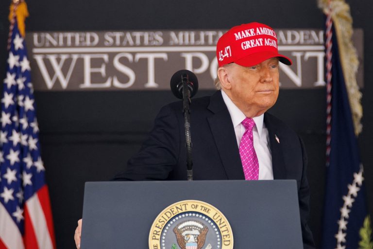 Trump retains rising speeches about trophy girls, golf and the “late huge” Al Capone in a politically charged Westpoint handle