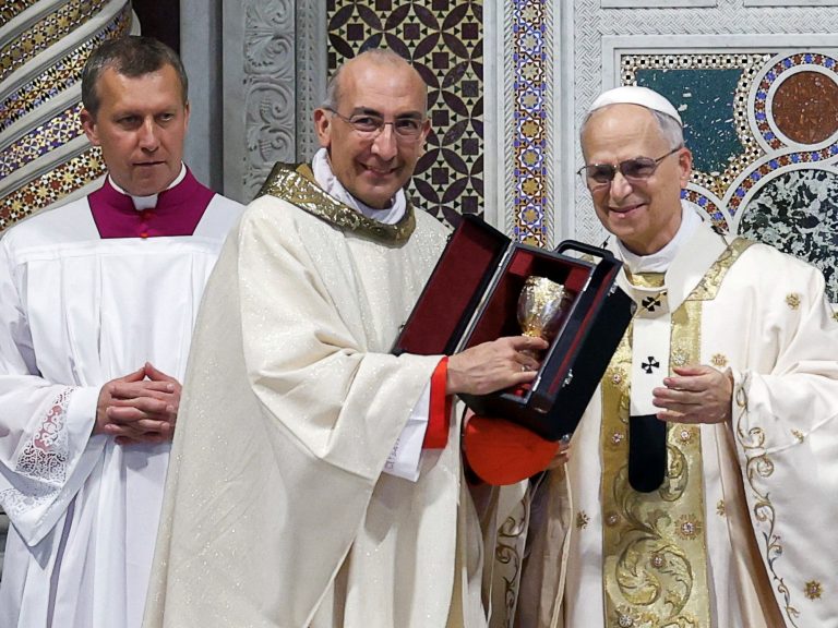 Pope Leo XIV took over his chairman of the Bishop of Rome on the Basilica of San Juan de Letán
