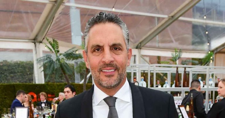 Mauricio Umansky Noticed Kissing Thriller Lady in L.A.