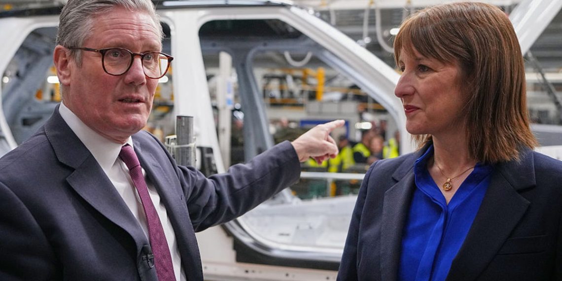 Starmer ‘identified worldwide’ for winter gas funds cuts, says the highest economist