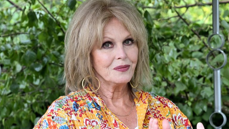 Joanna Lumley’s tropical twist is the antidote to ditsy florals