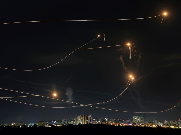 Weapons in house and laser rays? How is the “Golden Cup” that may defend the US from a missile assault