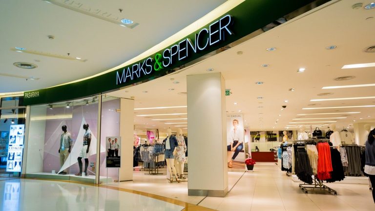 Vogue gross sales boosts M&S FY, warning sounded on £300m cyberattack hit – Simply Type