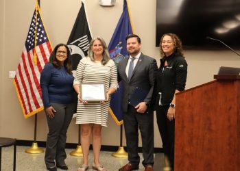 Dutchess Outreach named “Public Well being Partnership of the Yr”