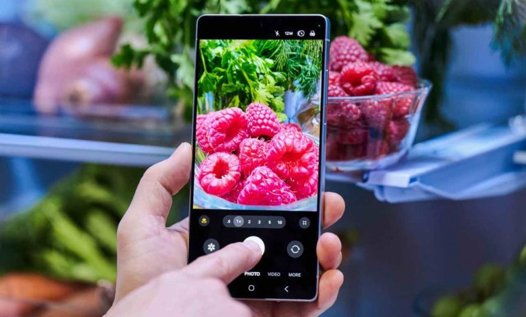AI Samsung on S25 Vites photograph search and video modifying