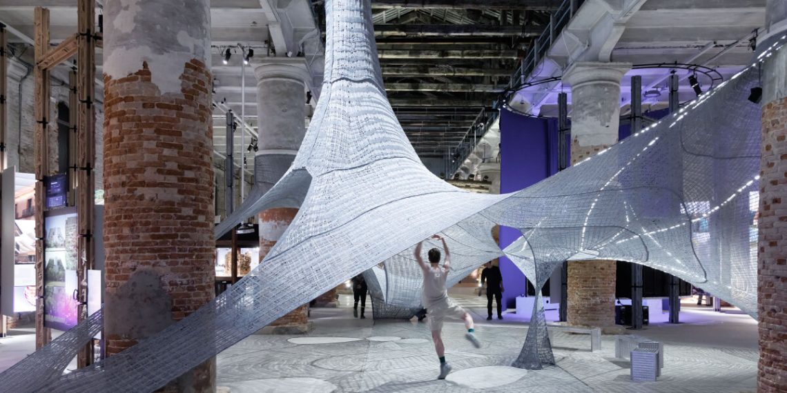 Is suspended by the 3D knitted pure fibers on the Venice Biennale 2025
