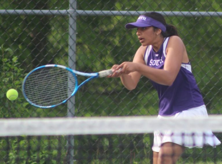 Tennis Tourney Roundup: Titans, Cavs Advance; Panthers Bow | Information, sports activities, jobs