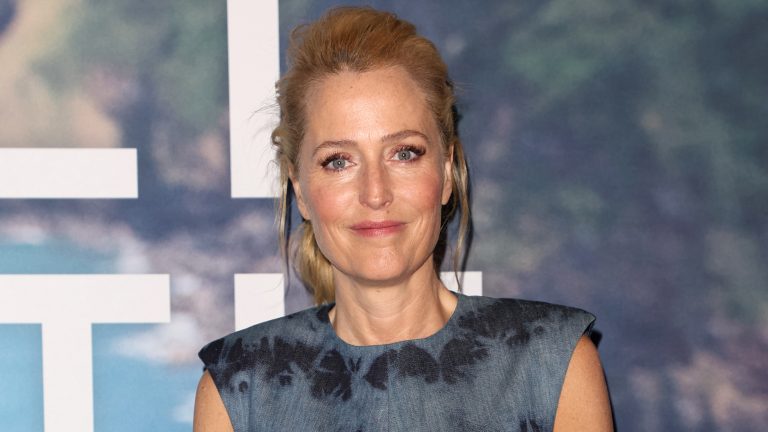 Gillian Anderson wears a luxe boucle costume by this royal-approved designer