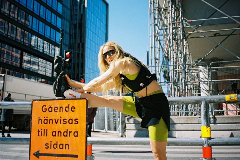 4 working manufacturers to spice up your activewear line-up