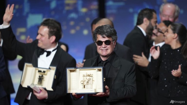 Iranian filmmaker Panahi wins high prize at Cannes