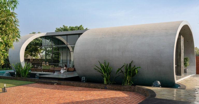 CARAPACE HOUSES OF ACHYUTAM DESIGNS CLASS IN CONCRETE IN INDIA