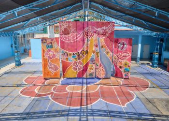 Celeste’s immersive textile installations embrace the nice and cozy intimacy of the home – Colossal