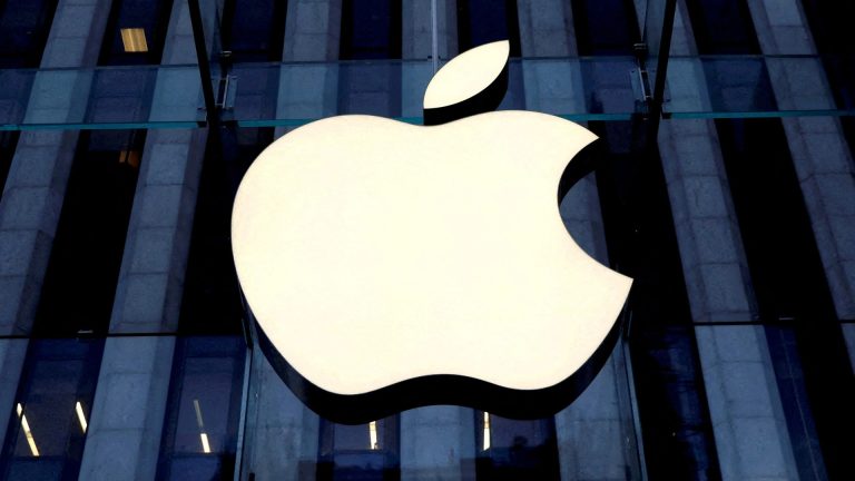Apple followers lower your expenses on costly gadget upgrades as a result of the technological large extends the main service