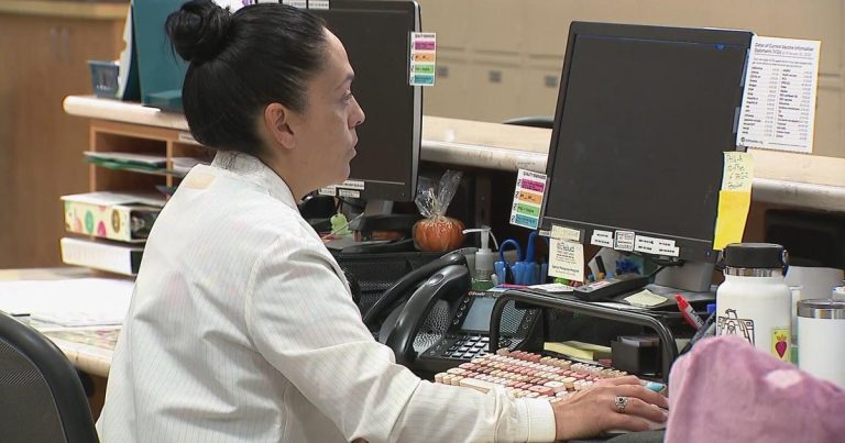 Colorado’s governor helps neighborhood well being clinics throughout the state