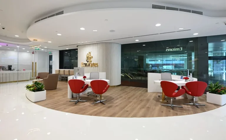 Emirates Opens Immersive Retail Retailer in Singapore