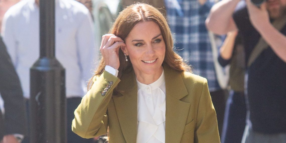 Kate Middleton Pairs an Olive Swimsuit With These Significant Earrings
