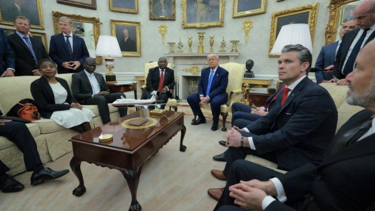 World leaders have a brand new HGE drawback: Smackdowns Oval Offe Workplace