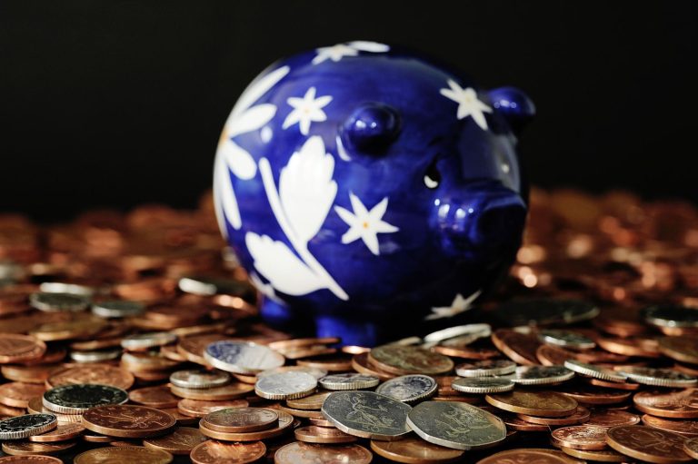 39% of individuals ‘not on observe to afford even a minimal life-style once they retire’
