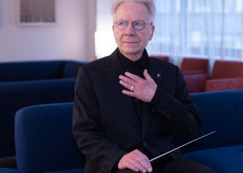 A conductor gained 40 kilos in a matter of weeks. It took open-heart surgical procedure to be taught why