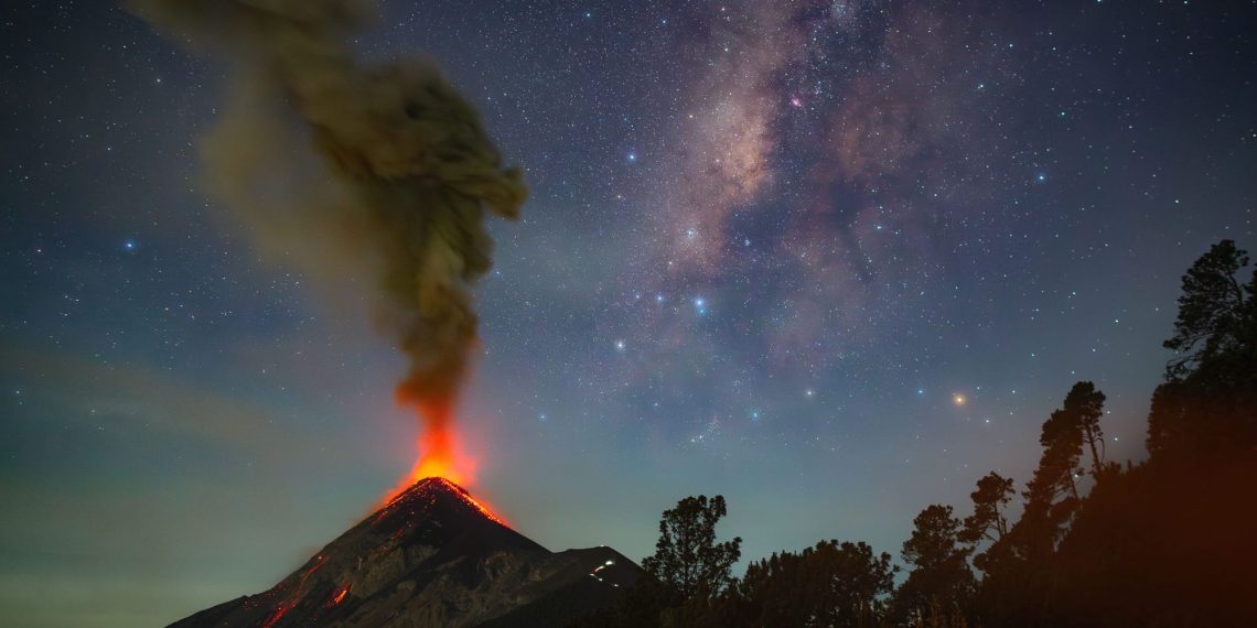 Sensible Lacky Method connects photographers from the globe and never solely in an annual – Colossal competitors