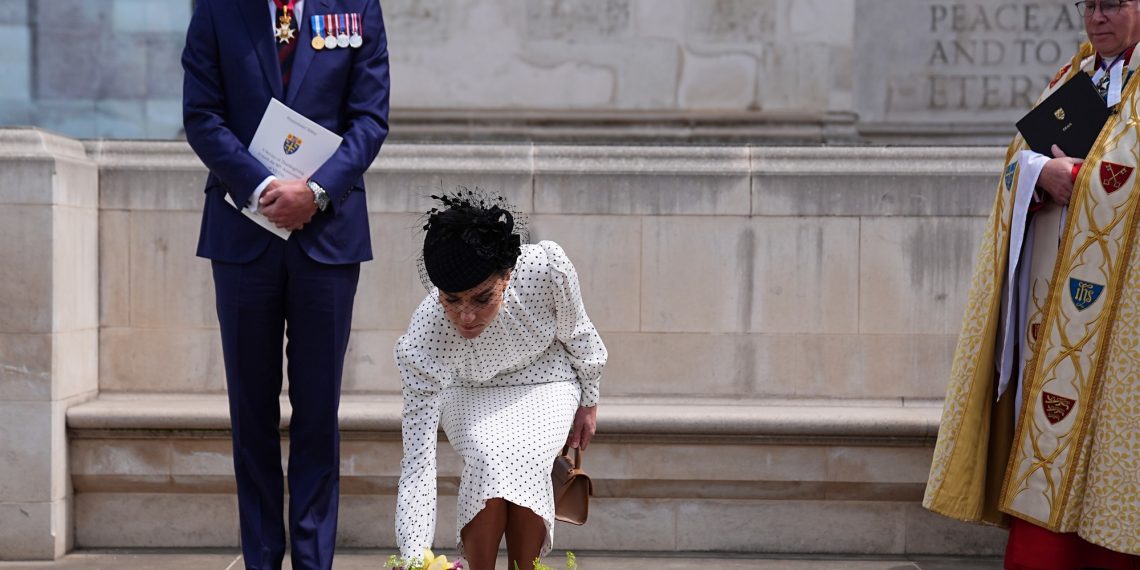 80 years in the past, the Nazis gave themselves in World Warfare II: celebrations in Europe