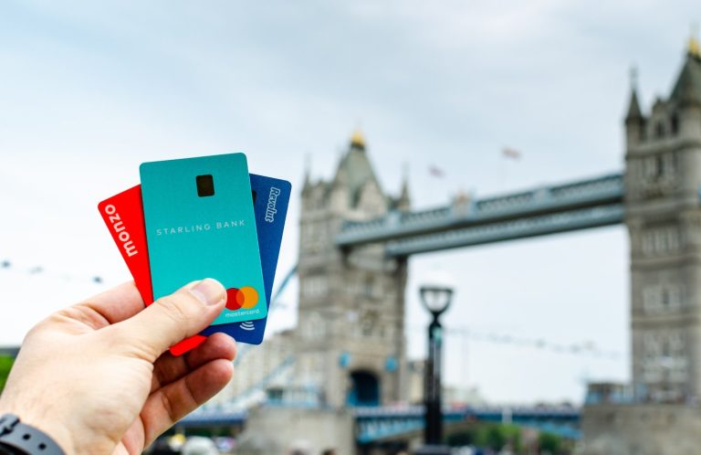 One in 5 shoppers and companies use an open financial institution, report finds