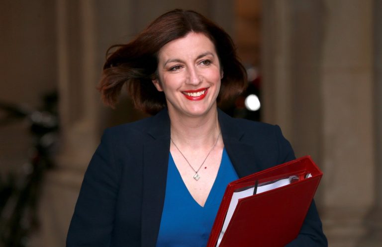 The Schooling Division launches a scheme of eight.2 million kilos to encourage ladies to enter AI AI