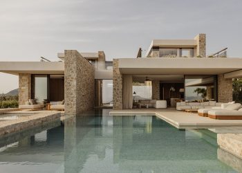 South-W-Studio home follows Messinia’s inclined olive orchards