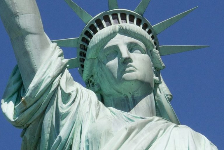 New Zealand warns of US journey detention danger