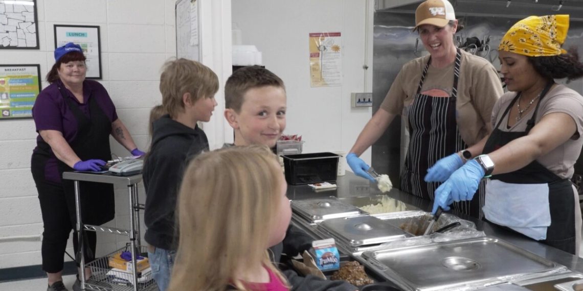 Addressing meals insecurity for college students forward of summer season