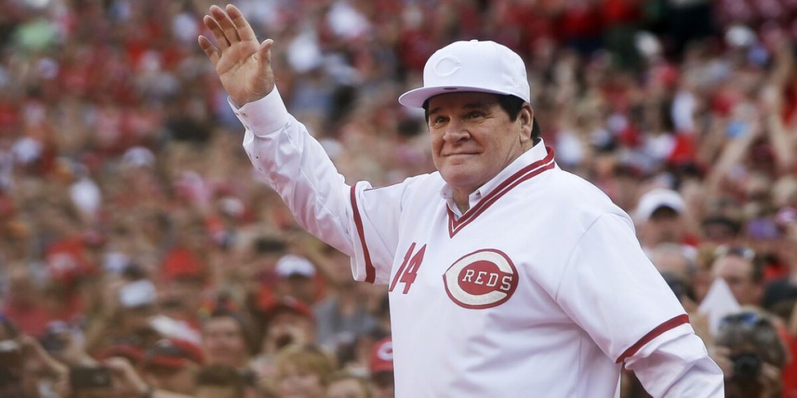 MLB reinstalls Pete Rose and Shoess Joe Jackson