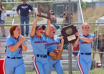 Softball School: Raiders advances to Resortisants – Brainerd Dispatched