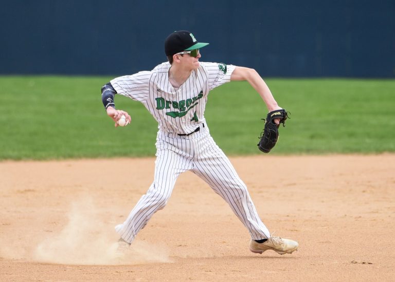 Baseball: Lithfield Dragons rally is brief – West Central Tribune