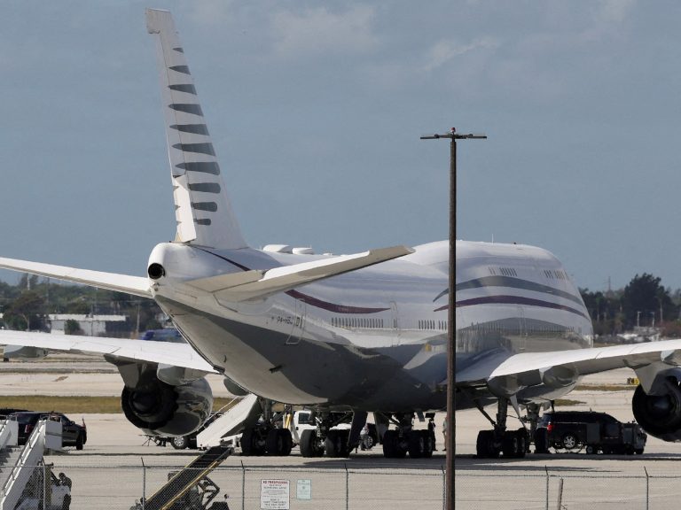 Pentagon accepted Boeing 747 controversial that Qatar gave to Donald Trump, “Palace in Paradise”
